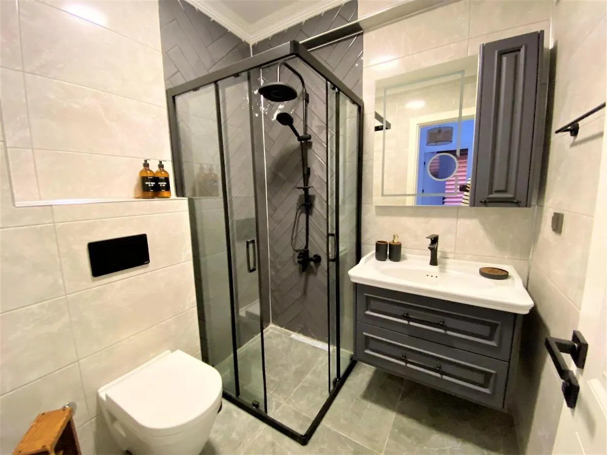 Tiyoho - Modern & Cozy Apartment In Beyoglu, Brand New Apartment Istanbul