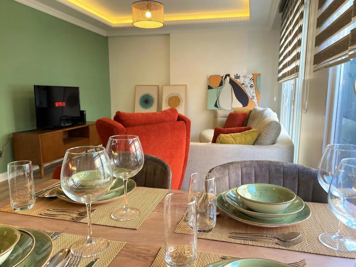Tiyoho - Modern & Cozy Apartment In Beyoglu, Brand New Apartment Istanbul Turkey