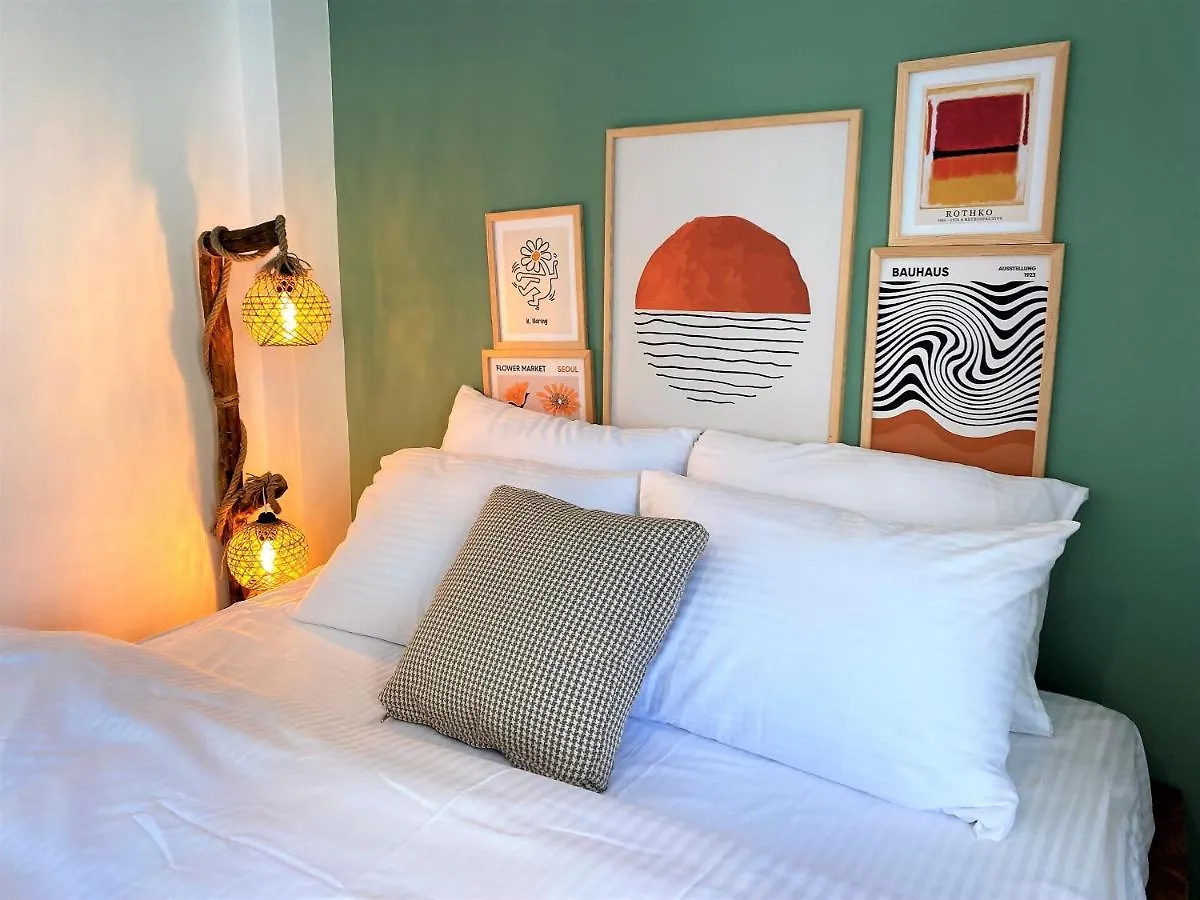 Tiyoho - Modern & Cozy Apartment In Beyoglu, Brand New Apartment Istanbul Turkey