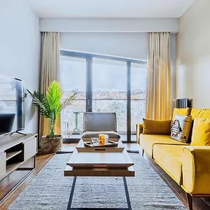 Flats And Near Taksim Square Apartment
